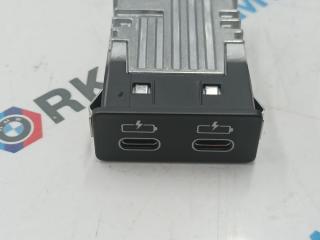разъем AUX / USB BMW X7 G07 [рестайлинг] G07 2023, 3.0 л., B58B30P, бензин, АКПП, 475, внедорожник 5 дв., полный привод, 5A84163