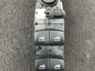 кнопка стеклоподъемника двери передней левой BMW 5 серия G30/G31 G30 2017, 3.0 л., B57 D30 A, дизель, АКПП, a300, седан, полный привод, 6832721