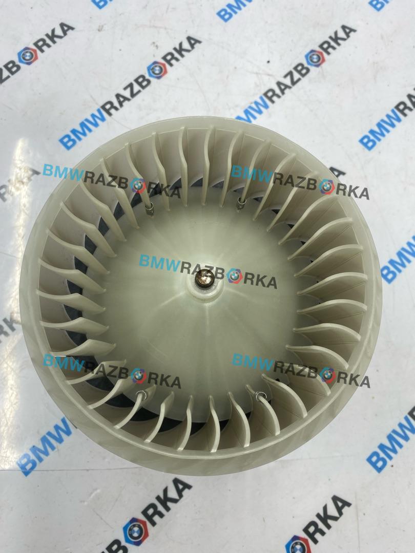 моторчик печки Porsche Taycan 1 поколение 2022, электро, седан, полный привод, 973907521, 973907521.C - фото №1