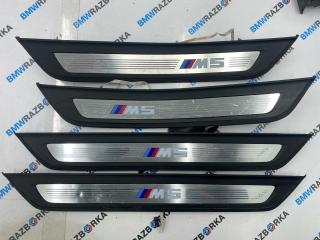 комплект накладок на пороги (внутренние) BMW M5 F90 2019, 4.4 л., S63 B44 B, бензин, АКПП, 475, седан, полный привод, 8061072, 8061071, 8061069