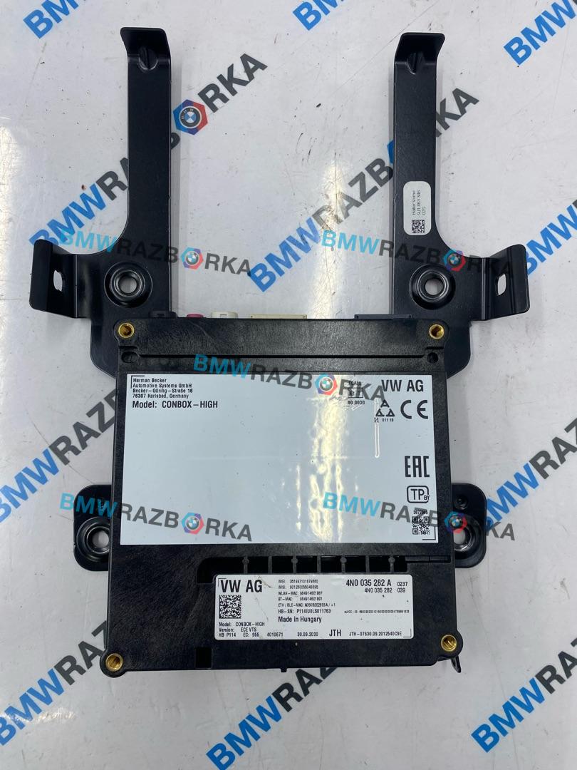 combox Porsche Taycan 1 поколение 2022, электро, седан, полный привод, 4N0035282B - фото №1