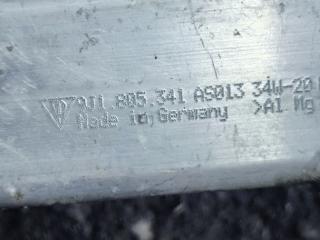 усилитель бампера переднего Porsche Taycan 1 поколение 2022, электро, седан, полный привод, 9J1915517A, 9J1805341AS013, 9J1915323A, 9J1915359, 9J1915360, 9J1805341A