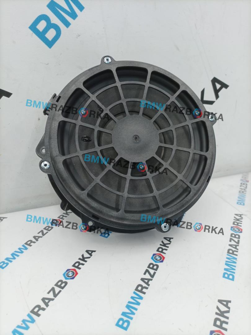 динамик двери Porsche Taycan 1 поколение 2022, электро, седан, полный привод, 971035454E, 971035454 - фото №1