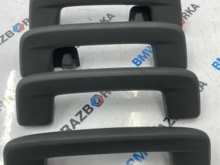 ручка внутренняя потолочная Porsche Taycan 1 поколение 2022, электро, седан, полный привод, 8Y0857643, 8Y0857644, 8Y0857607