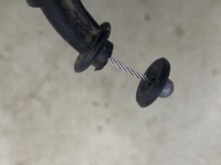 трос капота BMW X5 E70 2008, 3.0 л., M57 D30 (306D3), дизель, АКПП, внедорожник 5 дв., 7184456