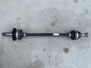 полуось задняя (приводной вал, ШРУС) BMW X6 G06 [рестайлинг] G06 2023, 3.0 л., B58B30P, бензин, АКПП, внедорожник 5 дв., 8487513