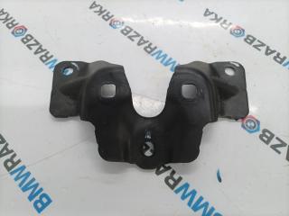 кронштейн (крепление) Porsche Taycan 1 поколение 2022, электро, седан, полный привод, 9J1805360