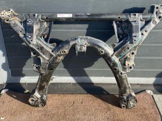 балка подвески передняя (подрамник) Tesla Model 3 1 поколение 2022, электро, задний привод, правый руль, 1044531-01-B, 1044531