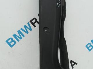 пыльник переднего крыла Porsche Taycan 1 поколение 2022, электро, седан, полный привод, 9J1854778