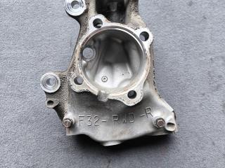 кулак поворотный правый BMW 4 серия F32/F33 [рестайлинг] F33 2018, 3.0 л., бензин, АКПП, кабриолет, задний привод, 6858312