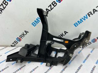 Крепление бампера заднего Porsche Taycan 1 поколение 2022, электро, седан, полный привод, 9J1807454