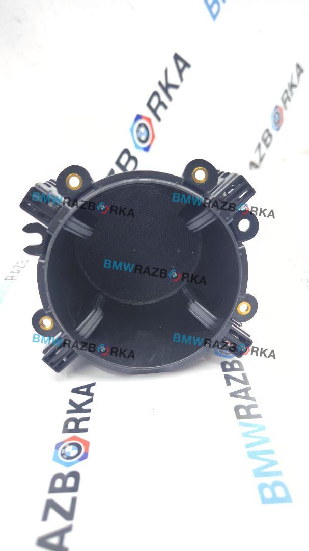 подстаканник Porsche Taycan 1 поколение 2022, электро, седан, полный привод, 9J1858570A - фото №1