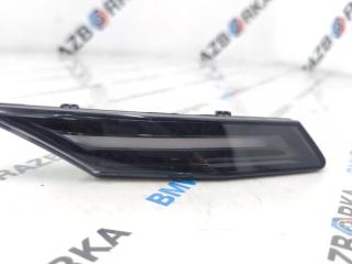 поворотник правый Porsche Taycan 1 поколение 2022, электро, седан, полный привод, 9J1953042F