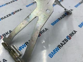 крепление аккумулятора Porsche Taycan 1 поколение 2022, электро, седан, полный привод, 9JA915345