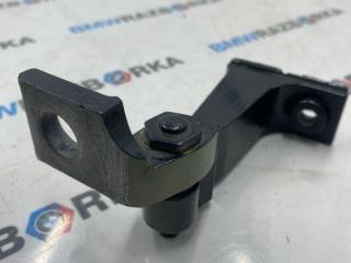 петля двери Porsche Taycan 1 поколение 2022, электро, седан, полный привод, 9J1833404, 9J1831402