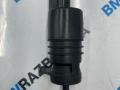 насос (моторчик) омывателя стекла BMW 7 серия F01/F02 F02 2008, 3.0 л., N54 B30 A, бензин, АКПП, седан, 6934160 - фото №2
