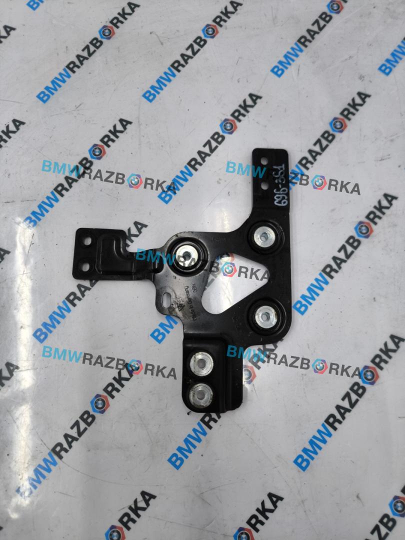 кронштейн (крепление) Porsche Taycan 1 поколение 2022, электро, седан, полный привод, 9J1816575A, 9J1816575 - фото №1