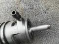 насос (моторчик) омывателя стекла Mercedes-Benz Sprinter W907/W910 W910 2022, 2.0 л., OM 654.920, дизель, 6МКПП, микроавтобус, передний привод, 2218690121 - фото №2
