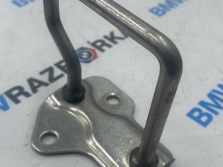 петля капота Porsche Taycan 1 поколение 2022, электро, седан, полный привод, 9J1823089