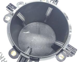 подстаканник Porsche Taycan 1 поколение 2022, электро, седан, полный привод, 9J1858570A