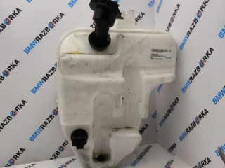 бачок омывателя Porsche Taycan 1 поколение 2022, электро, универсал, полный привод, правый руль, 9J1955449F