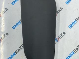 подлокотник Porsche Taycan 1 поколение 2022, электро, седан, полный привод, 9J1858988