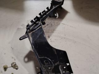 Крепление бампера заднего Renault Scenic 2 поколение (2003 - 2006), 1.5 л., дизель, 8200156748