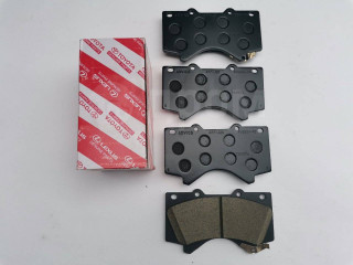 тормозные колодки Lexus LX 3 поколение J200 (2007 - 2012), 5.7 л., бензин, 0446560280, 044650C020, 0446560300, 24386.180.1, 0446560281