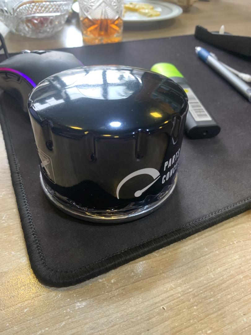 фильтр масляный Renault Megane 1 поколение (1995 - 1999), 7700866099, 7711945906, 770730077, 7702144083, 7701727480, 7701349725, 7701349720, 7701056188, 7701043377, 7700873603, 7700873583, 7700871919, 7700869390, 8200033408, 7700856114, 7700855853, 7700854776, 7700748326, 7700745708, 7700744879, 7700737991, 7700735917, 7700734957, 7700734945, 7700734937, 93156540, MLS000602, MLS000462A, M883804, M852065, M851139, E37A6714B1A, AM1514302, AFL5033, A800X6714AA, 94243270, 93198598, 7700728310, 93156290, 9111019, 8983601900, 8983501900, 8671014026, 8671002274, 8200867976, 8200768913, 8200513035, 8200113890, 8200033468, 1520800QAA, 107.2175.107.00, 5013388, 4449274, 4402718, 3304159, 25026209, 1651084CTO, 1651084CT0, 1651084A10, 15208BN700, 1520800QAC, 1520800QAB, 5013389, 1520800Q0J, 1520800Q0H, 1520800Q0F, 12850312, 1216382301, 1109.R8, 1109.P1, 1109.L4, 1109.A5, 1109.A4, 107.2175.117.06, 73500506, 7700727480, 7700727479, 7700727478, 7700727401, 7700274177, 7700272982, 7700272903, 7700272902, 7700272523, 7700110796, 7700107905, 7700033408, 5016714, 71771362, 6439354, 6001545344, 6001543357, 6001073259, 5017319, 5017317, 5016956, 5016785, 5016715, 8200768913 - фото №1