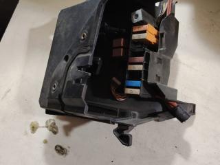 короб предохранителей Renault Megane 2 поколение (2002 - 2006), 8200356340, 8200356337