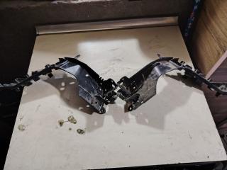 Крепление бампера заднего Renault Scenic 2 поколение (2003 - 2006), 1.5 л., дизель, 8200156750