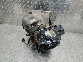 КПП механическая (МКПП) Ford Fiesta 6 поколение [рестайлинг] 2015, 1.5 л., XUJB, дизель, МКПП, BA6R7002ABG, T6TB1, 2N1R7F096EB