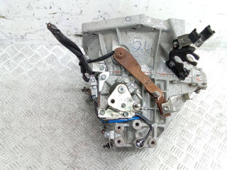 КПП механическая (МКПП) Toyota Aygo 1 поколение AB10 [рестайлинг] 2012, 1.0 л., бензин, МКПП, 20TT05