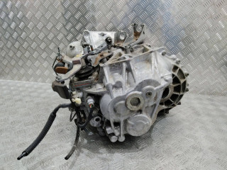 КПП механическая (МКПП) Toyota Auris 1 поколение 2007, 2.0 л., дизель, МКПП