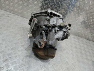 КПП механическая (МКПП) Peugeot 206 1 поколение 2001, 1.6 л., NFU (TU5JP4), бензин, МКПП, 20CN24