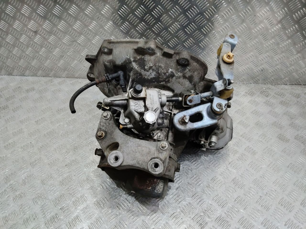 КПП механическая (МКПП) Opel Corsa D 2007, 1.4 л., Z 14 XEP, бензин, МКПП, 55355489, C418, B03771F13MC418 - фото №1