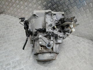 КПП механическая (МКПП) Peugeot 308 T9 2013, 1.6 л., дизель, МКПП, 20DM69