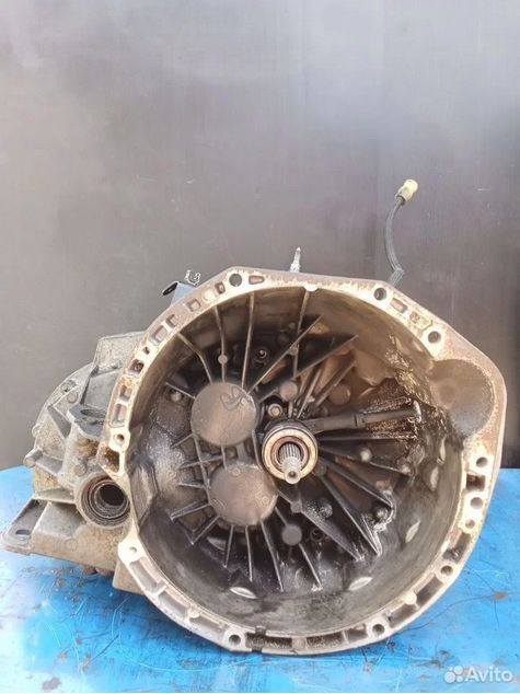 КПП механическая (МКПП) Renault Laguna 3 поколение 2009, 2.0 л., M9R 742, дизель, PK4006 - фото №1