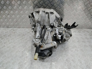 КПП механическая (МКПП) Renault Clio 3 поколение [рестайлинг] 2012, 1.5 л., дизель, МКПП, JR5306