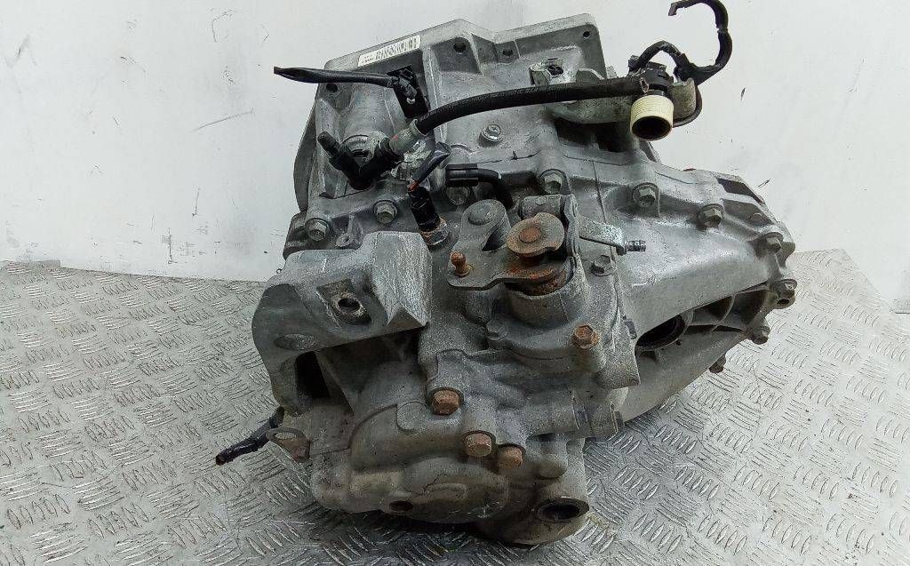 КПП механическая (МКПП) Suzuki SX4 1 поколение 2007, 1.6 л., дизель, МКПП, 7F0051469K1, 69K1 - фото №1