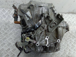 КПП механическая (МКПП) Toyota Auris 1 поколение 2007, 2.0 л., дизель, МКПП, PYBZ