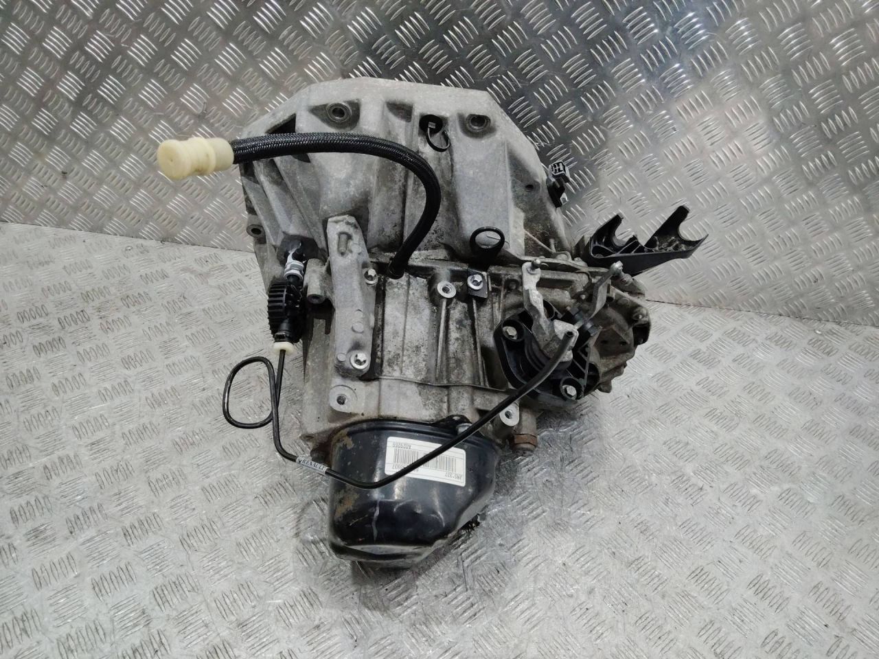 КПП механическая (МКПП) Renault Megane 3 поколение 2011, 1.5 л., дизель, МКПП, JR5337 - фото №1