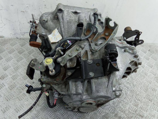 КПП механическая (МКПП) Toyota Verso 1 поколение 2009, 2.0 л., дизель, МКПП, 2YZZ