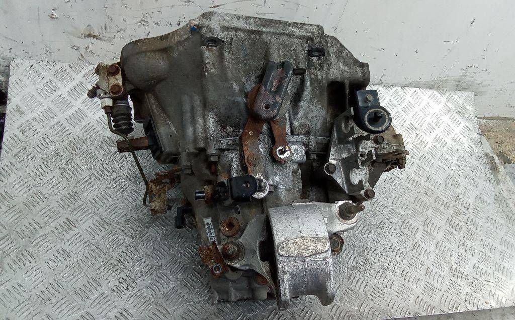 КПП механическая (МКПП) Honda Accord 7 поколение 2005, 2.2 л., дизель, МКПП, AWD6 - фото №1