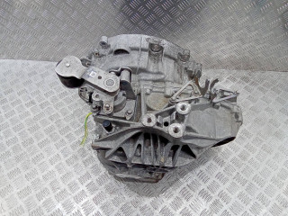 КПП механическая (МКПП) Mercedes-Benz A-Класс W176 2015, 1.5 л., дизель, МКПП, A1762610101, 2463608400