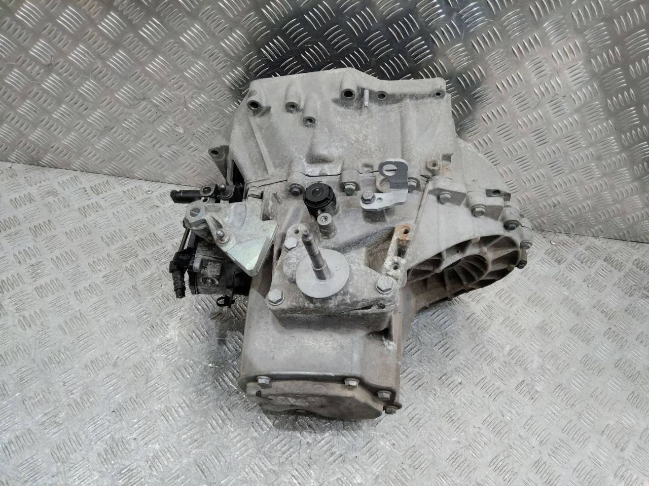 КПП механическая (МКПП) Peugeot 5008 1 поколение 2011, 1.6 л., дизель, МКПП, 20EA07 - фото №1