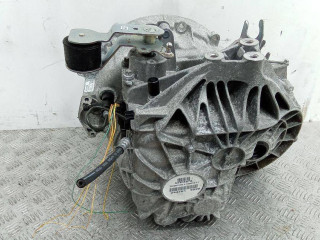 КПП механическая (МКПП) Mercedes-Benz A-Класс W176 [рестайлинг] 2016, 1.6 л., бензин, МКПП, 2463601200, 711643