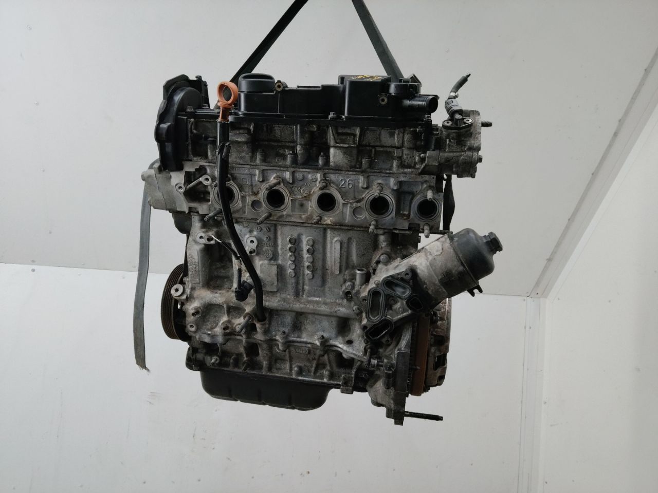 двигатель Peugeot 208 1 поколение 2012, 1.4 л., 8HR (DV4C), дизель, 10FDBV, 8HR - фото №1