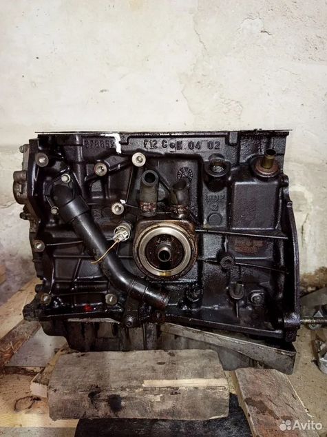 блок цилиндров Renault Trafic 2 поколение 2005, 1.9 л., F9Q 760, дизель, МКПП, F9Q760F9Q762 - фото №1