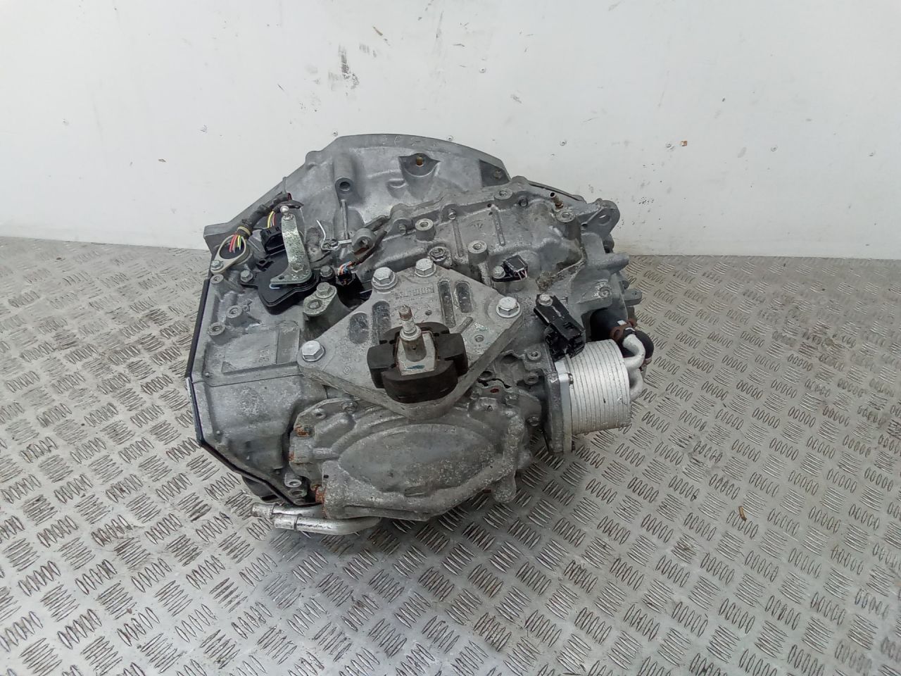 КПП автоматическая (АКПП) Renault Laguna 3 поколение 2010, 3.0 л., дизель, АКПП, 8200582069, AJ0006 - фото №1